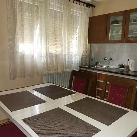 Kelizual Apartman